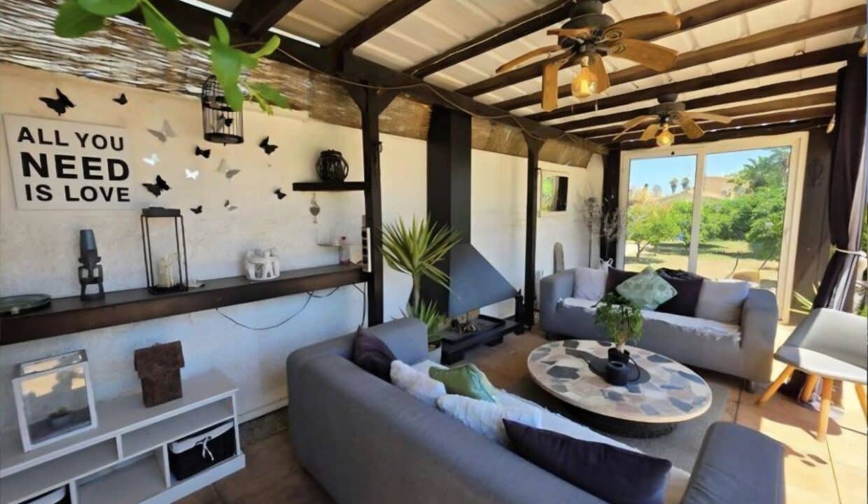 Dacasas - La Xara 22