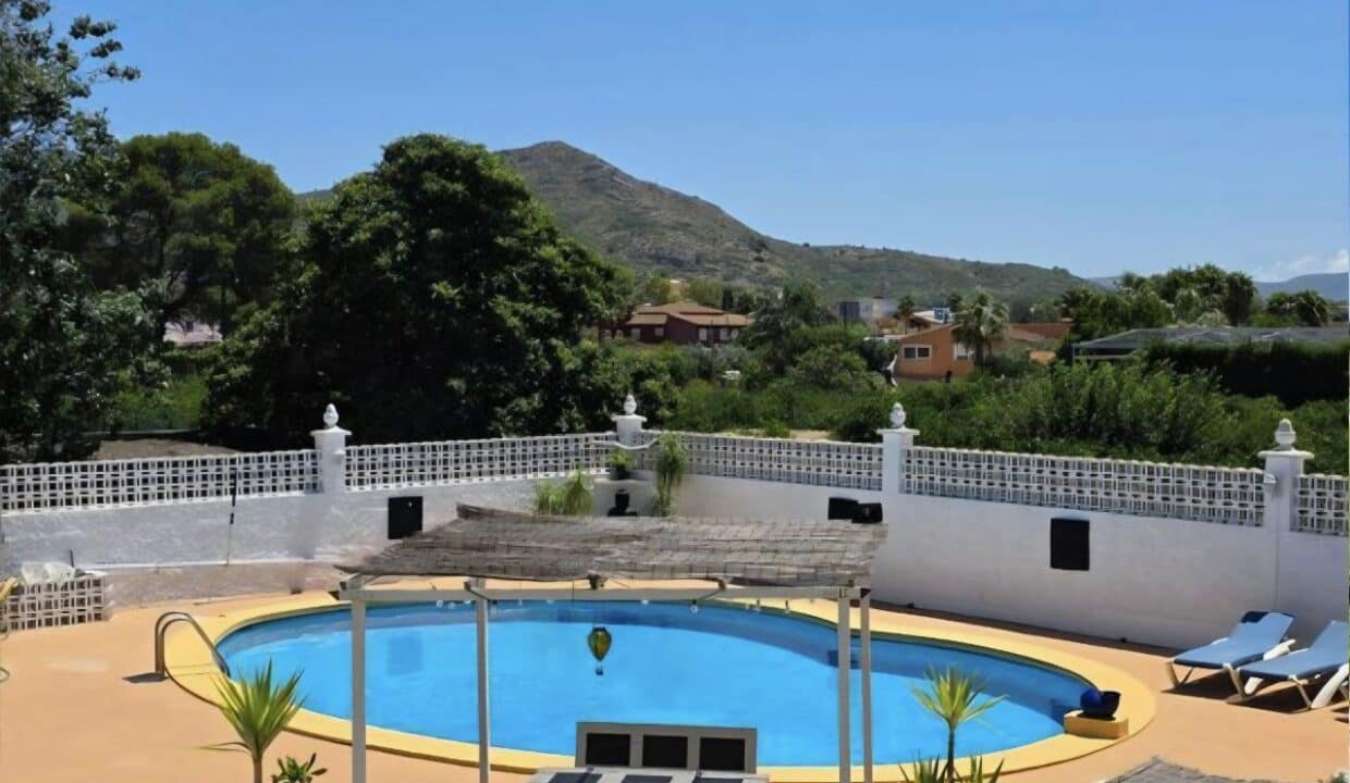 Dacasas - La Xara 33