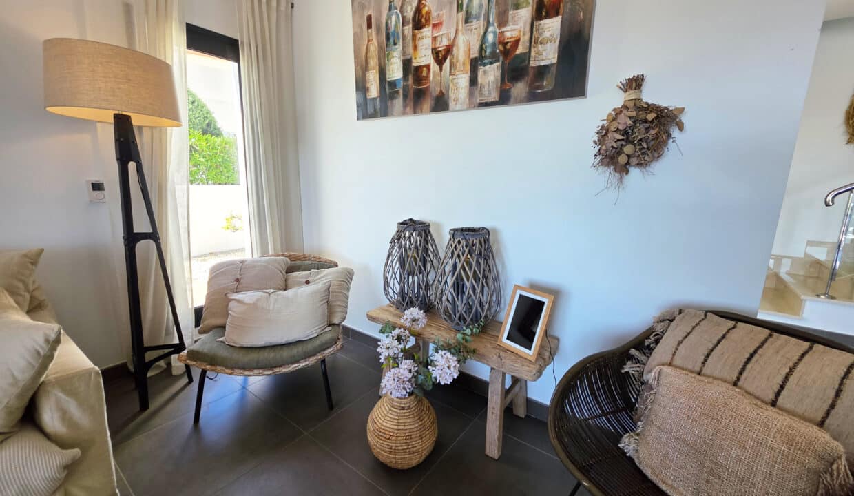 Dacasas - Ca Saida 36